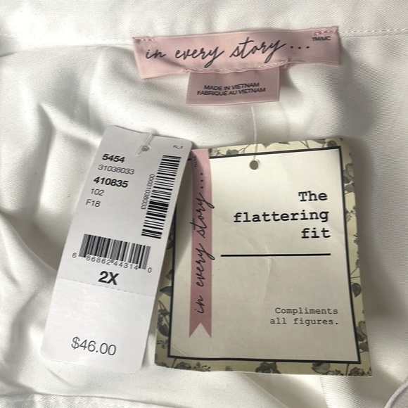 In Every Story…The Flattering Fit White Collard Dress Shirt woman’s size 2X - Picture 5 of 5
